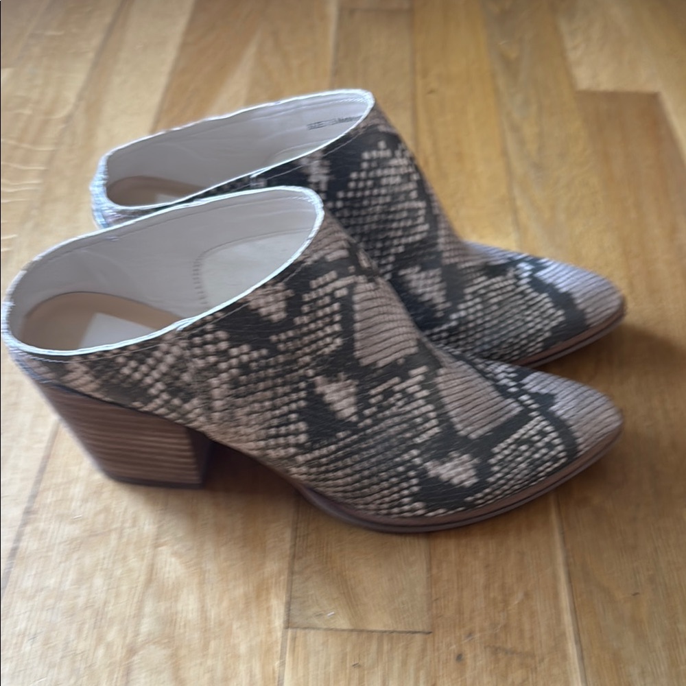 Women's Snake Print Block Heel Mules